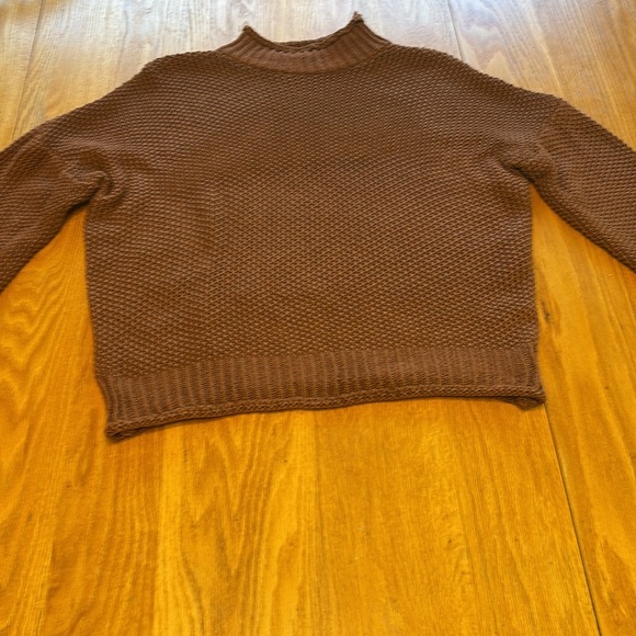 Sweater pullover NWOT - Picture 2 of 4